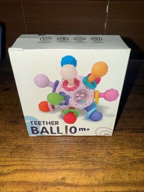 BALL Baby Teether Ball - Sensory Toy Multicolor Soothing Toy for 10+ Months
